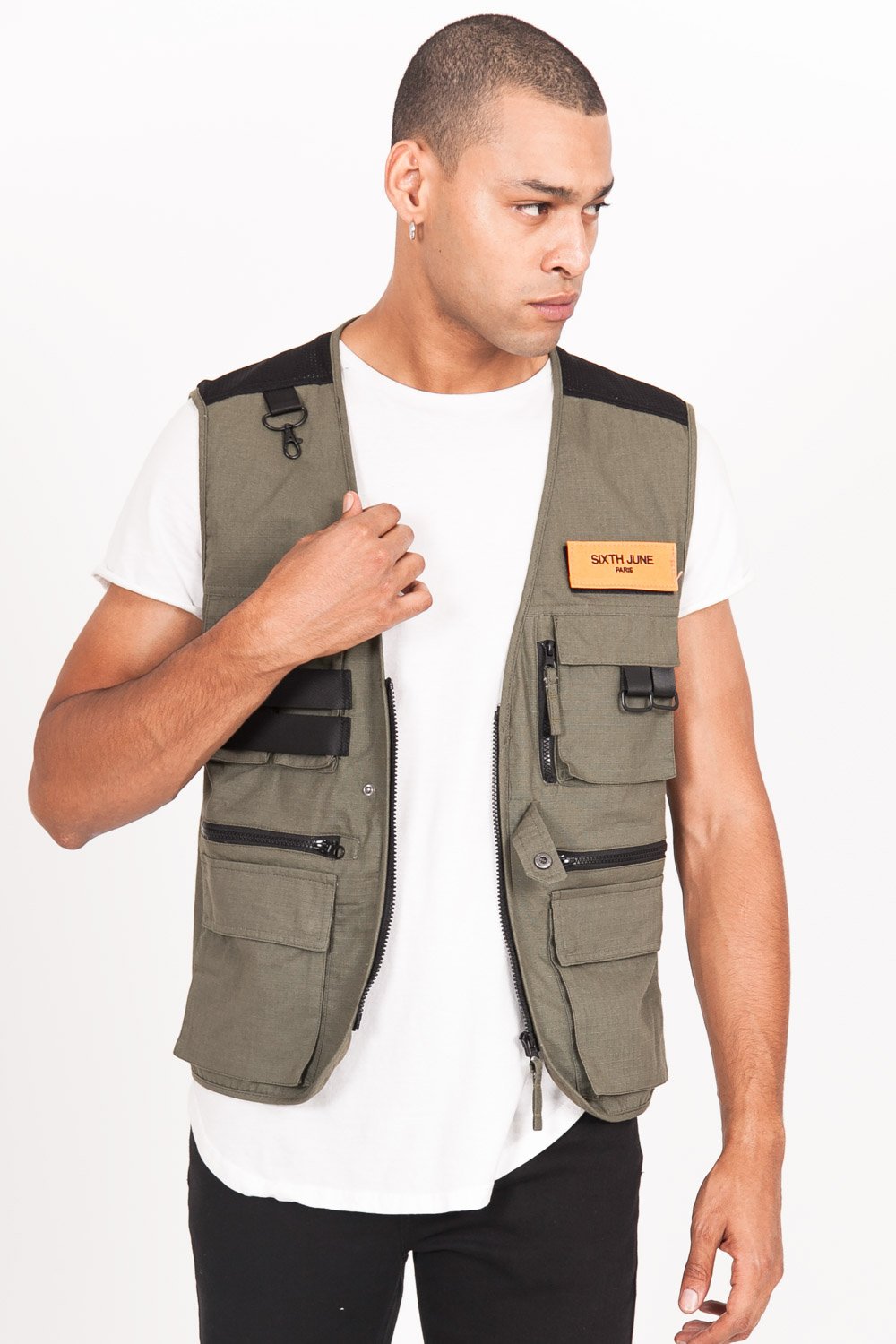 Ärmellose Weste in Khaki mit mehreren Taschen