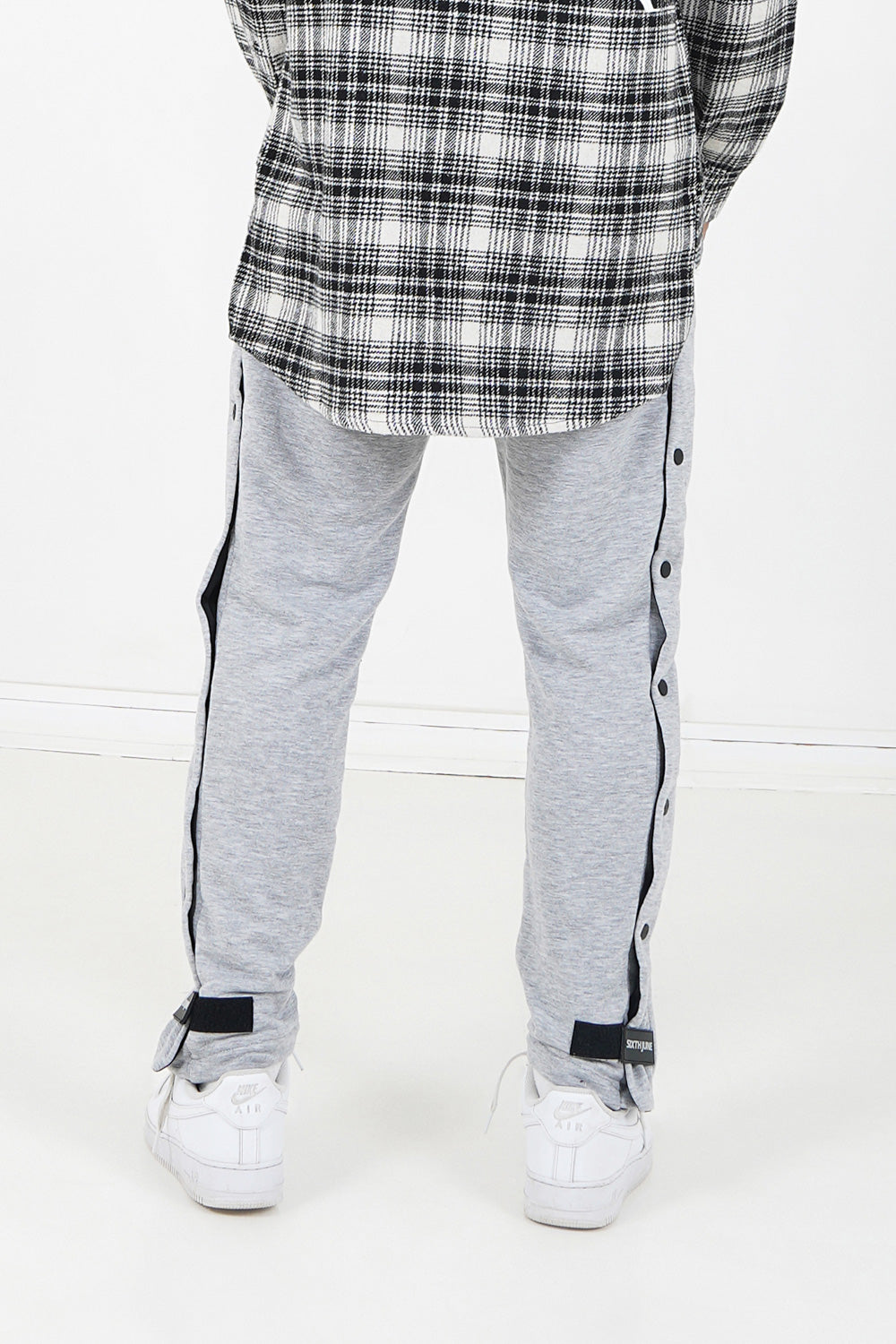 Sixth June - Jogging boutons pression Gris