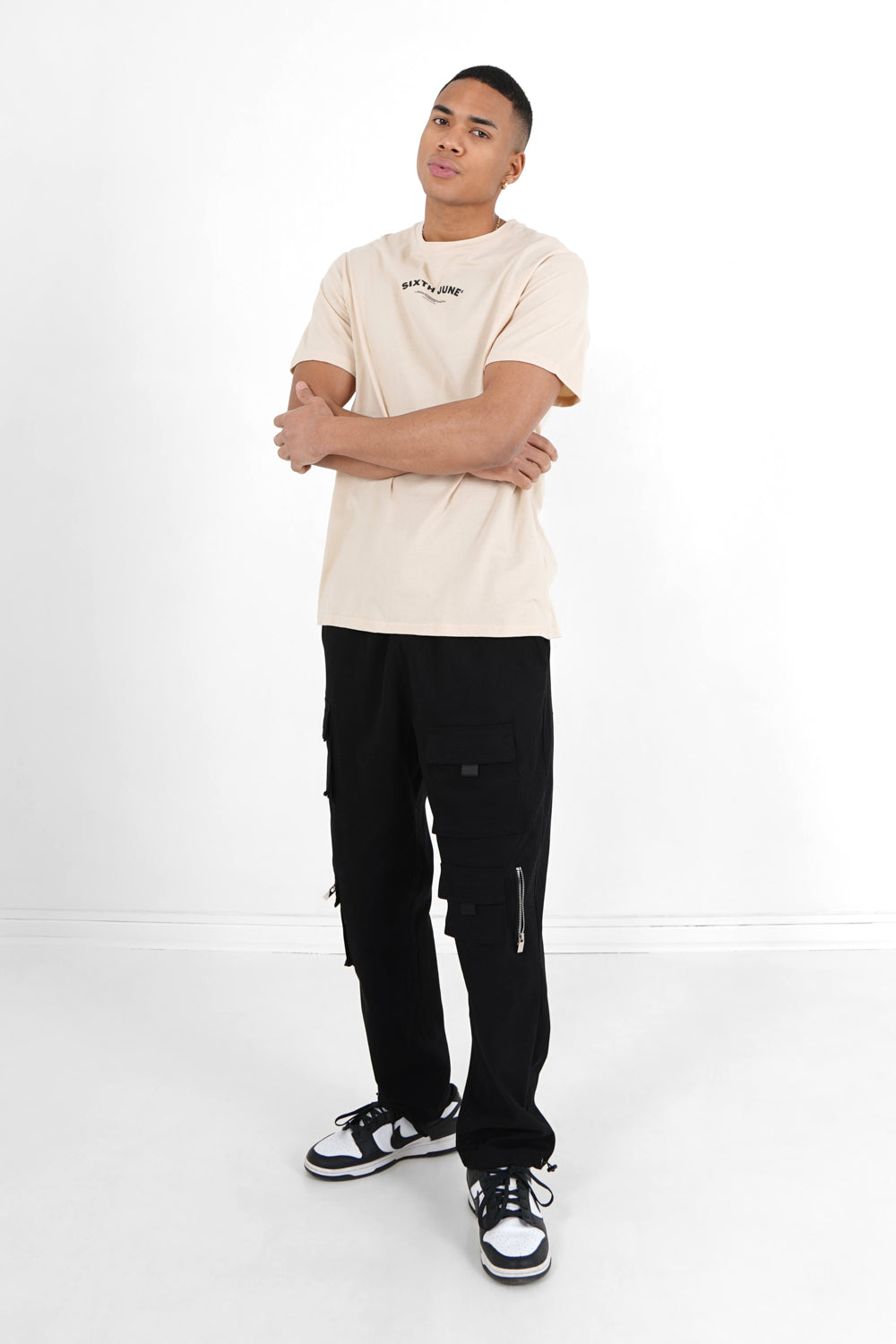 Sixth June - T-shirt logo incurvé avant arrière Beige