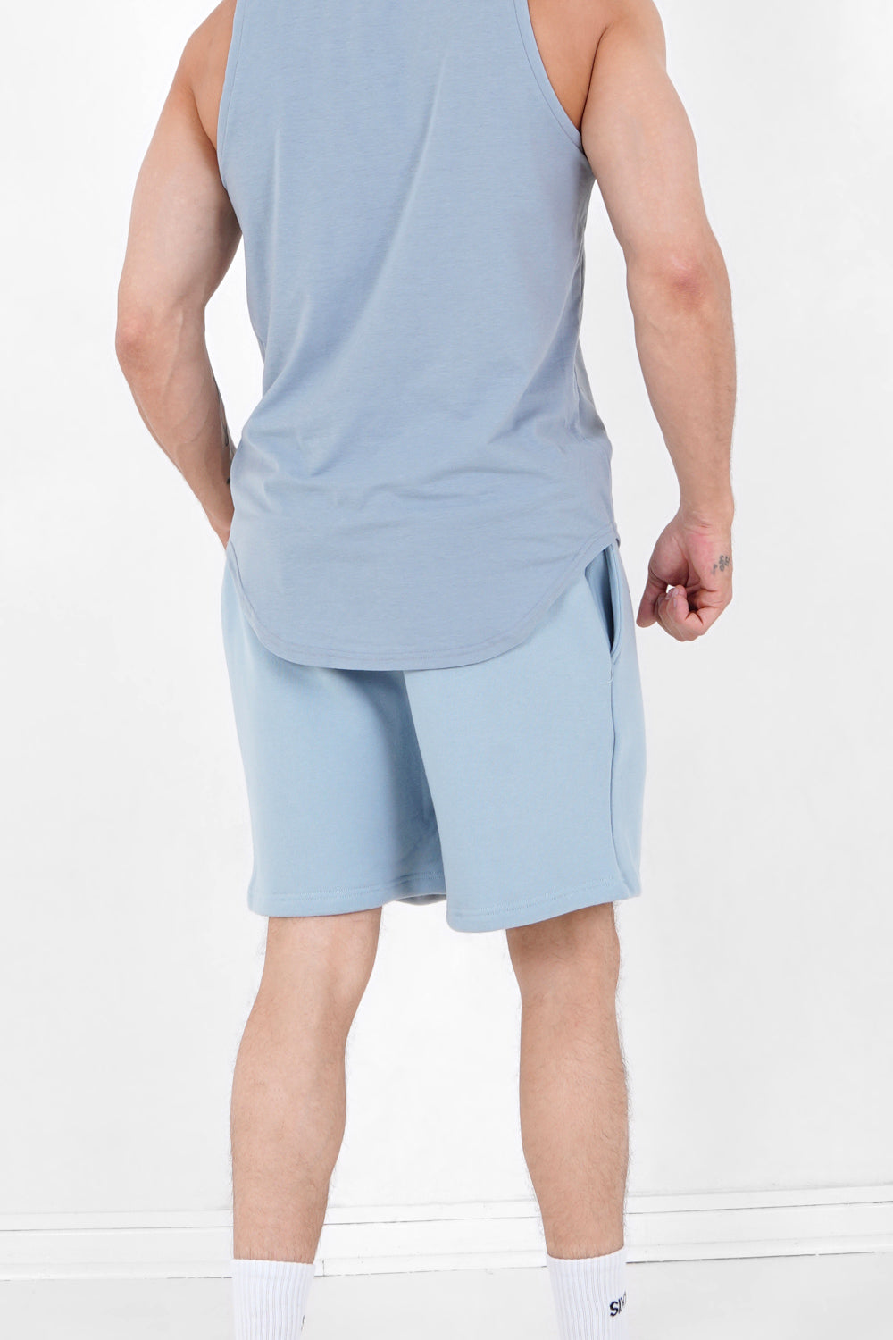 Sixth June - Short logo incurvé Bleu clair