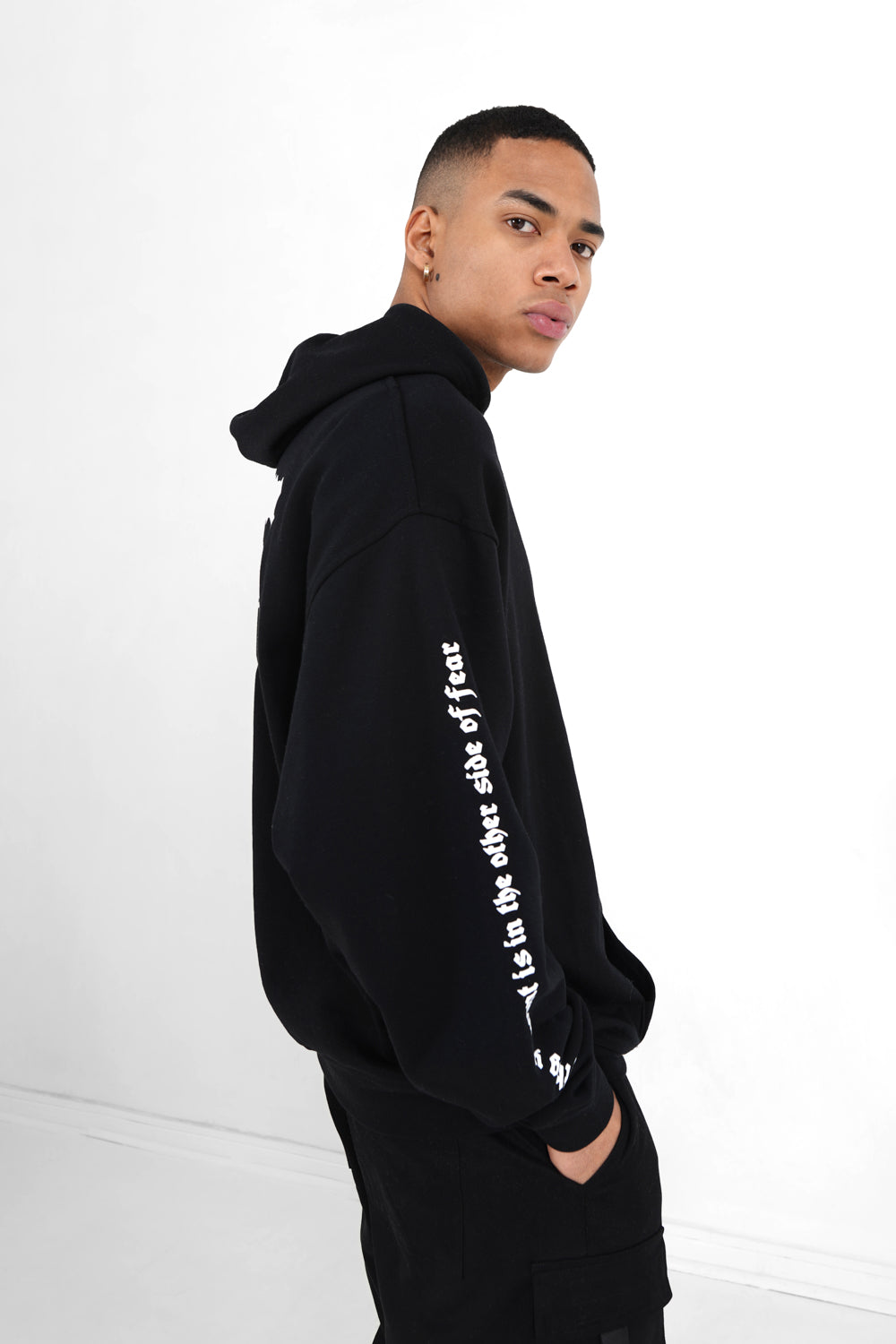 Sixth June - Sweatshirt capuche imprimé gotique Noir