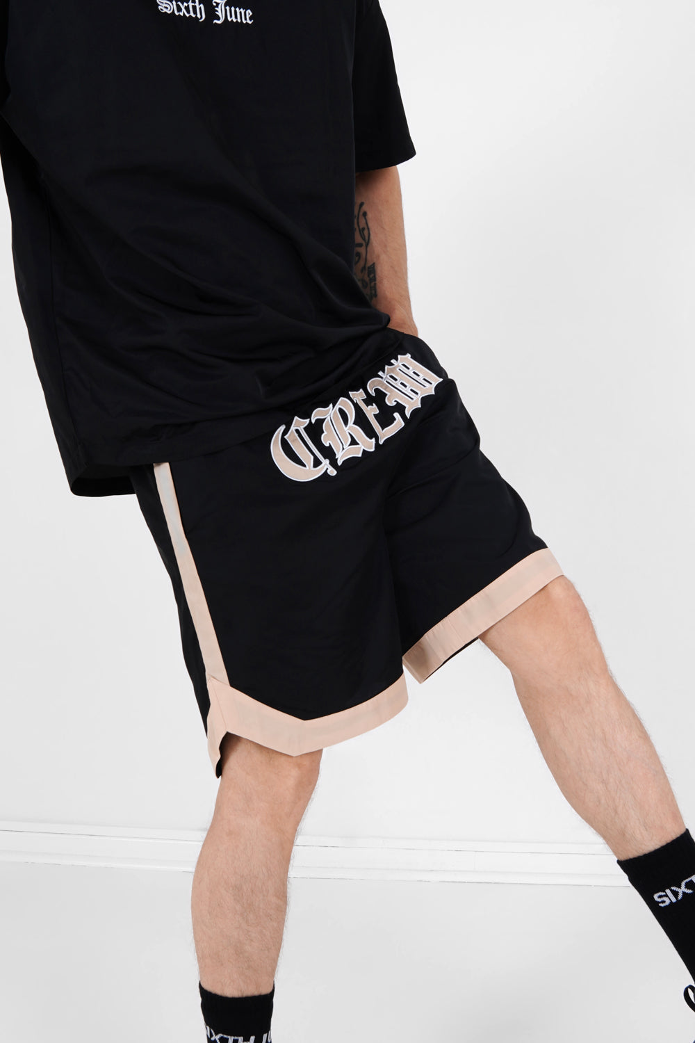 Sixth June - Short oversize gothique Noir