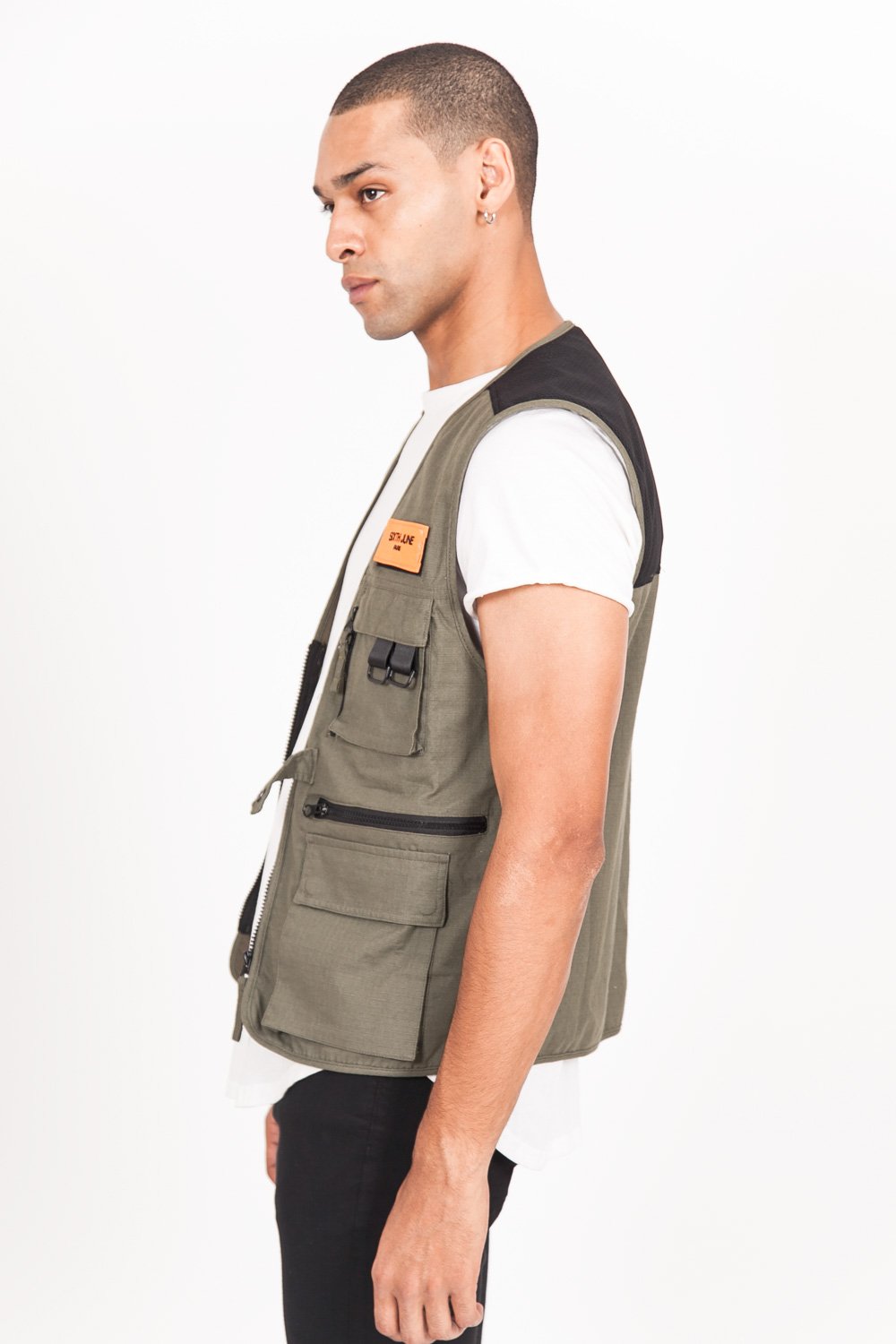 Ärmellose Weste in Khaki mit mehreren Taschen