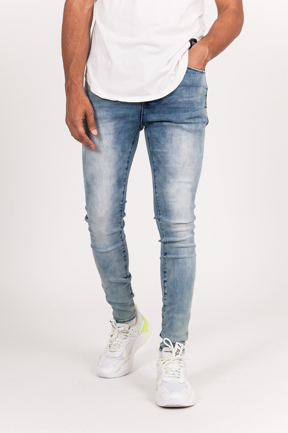 Sixth June - Jean usé base logo bleu clair