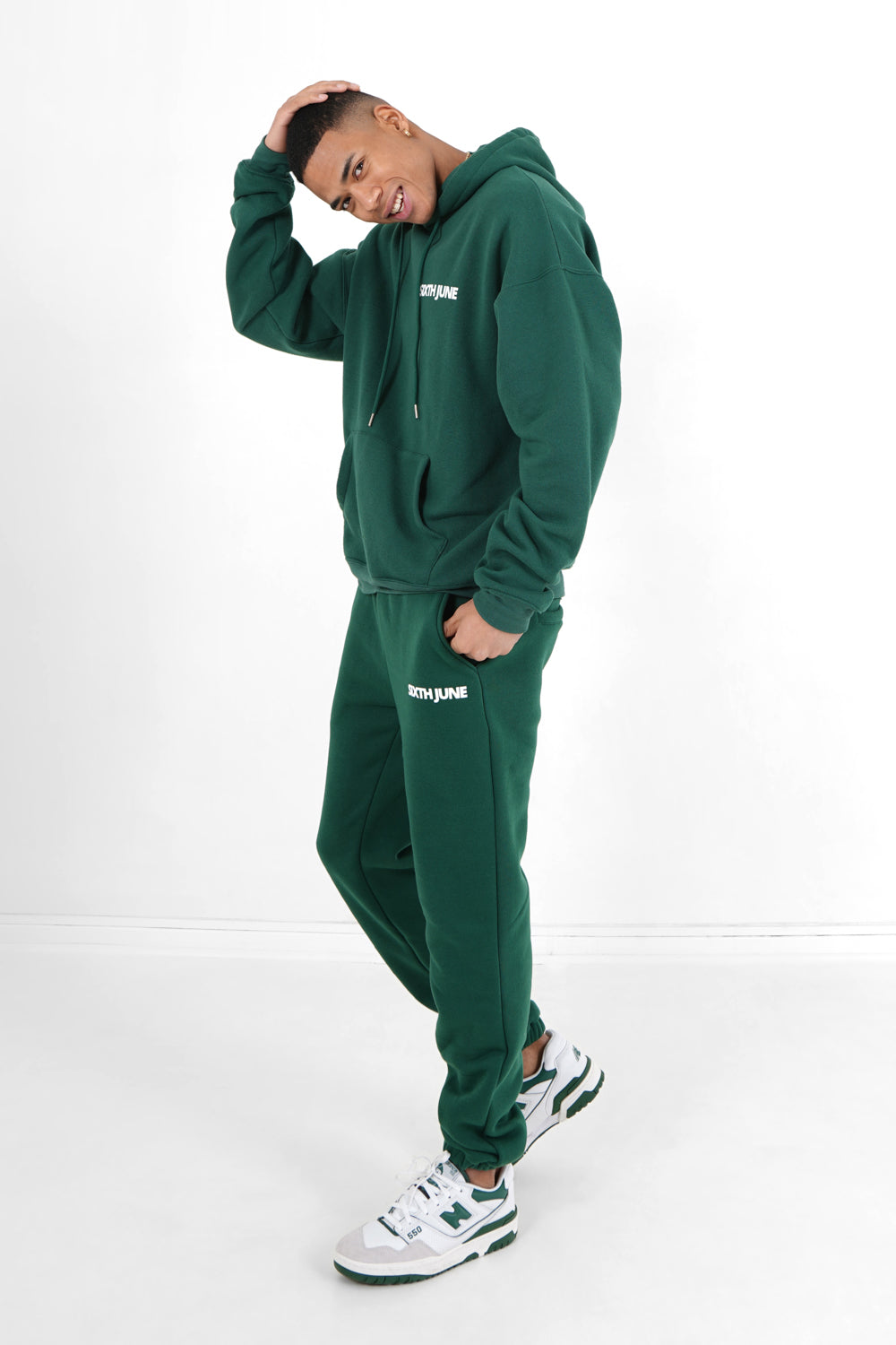 Sixth June - Sweat capuche oversize logo décalé Vert foncé