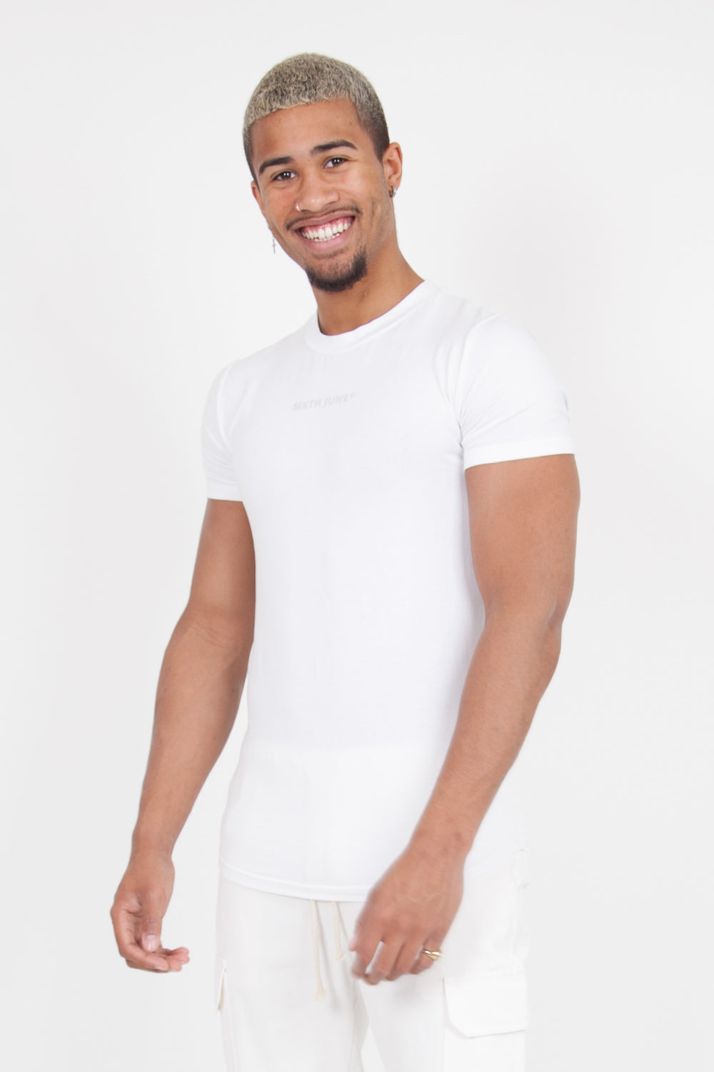 Sixth June - T-shirt moulant logo Blanc cassé