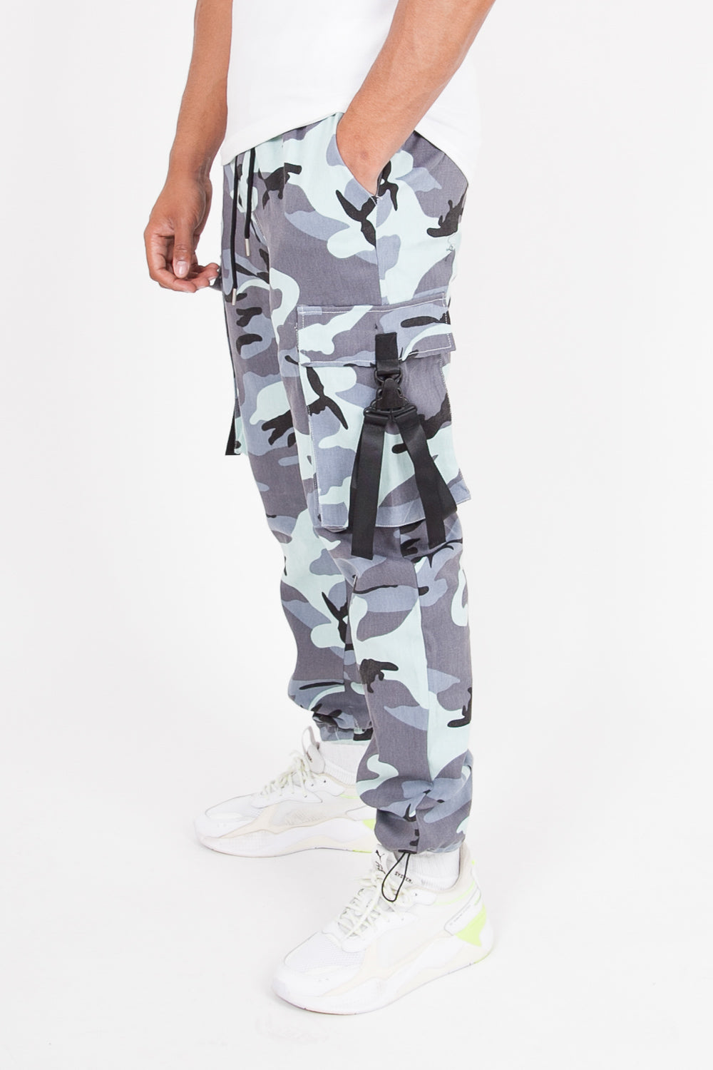 Sixth June - Pantalon camouflage sangles bleu