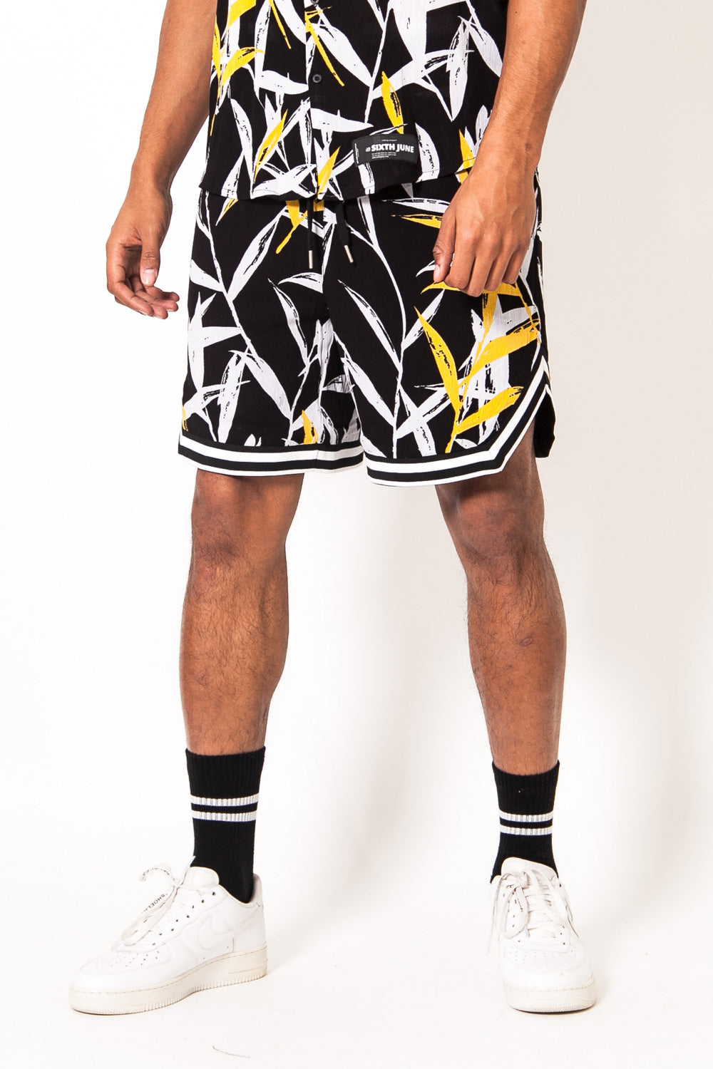 Sixth June - Short palm spring tropical noir