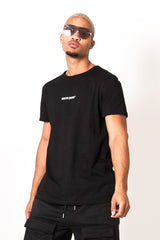 Schwarzes, mehrfarbiges T-Shirt mit Bandana-Print