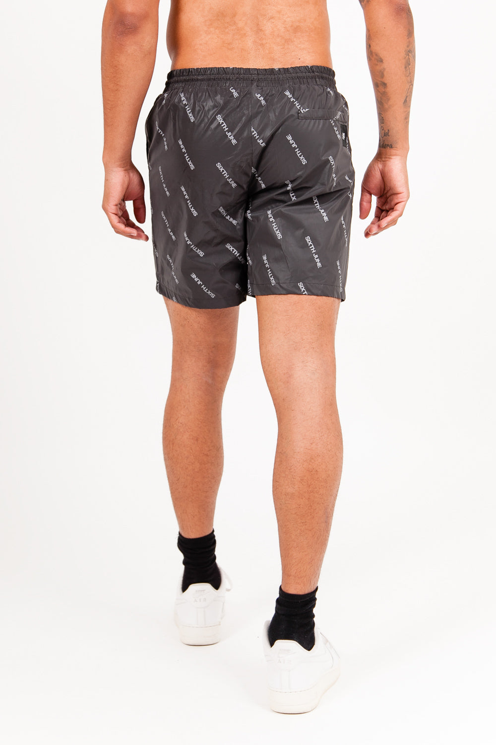 Sixth June - Short de bain all over réfléchissant noir