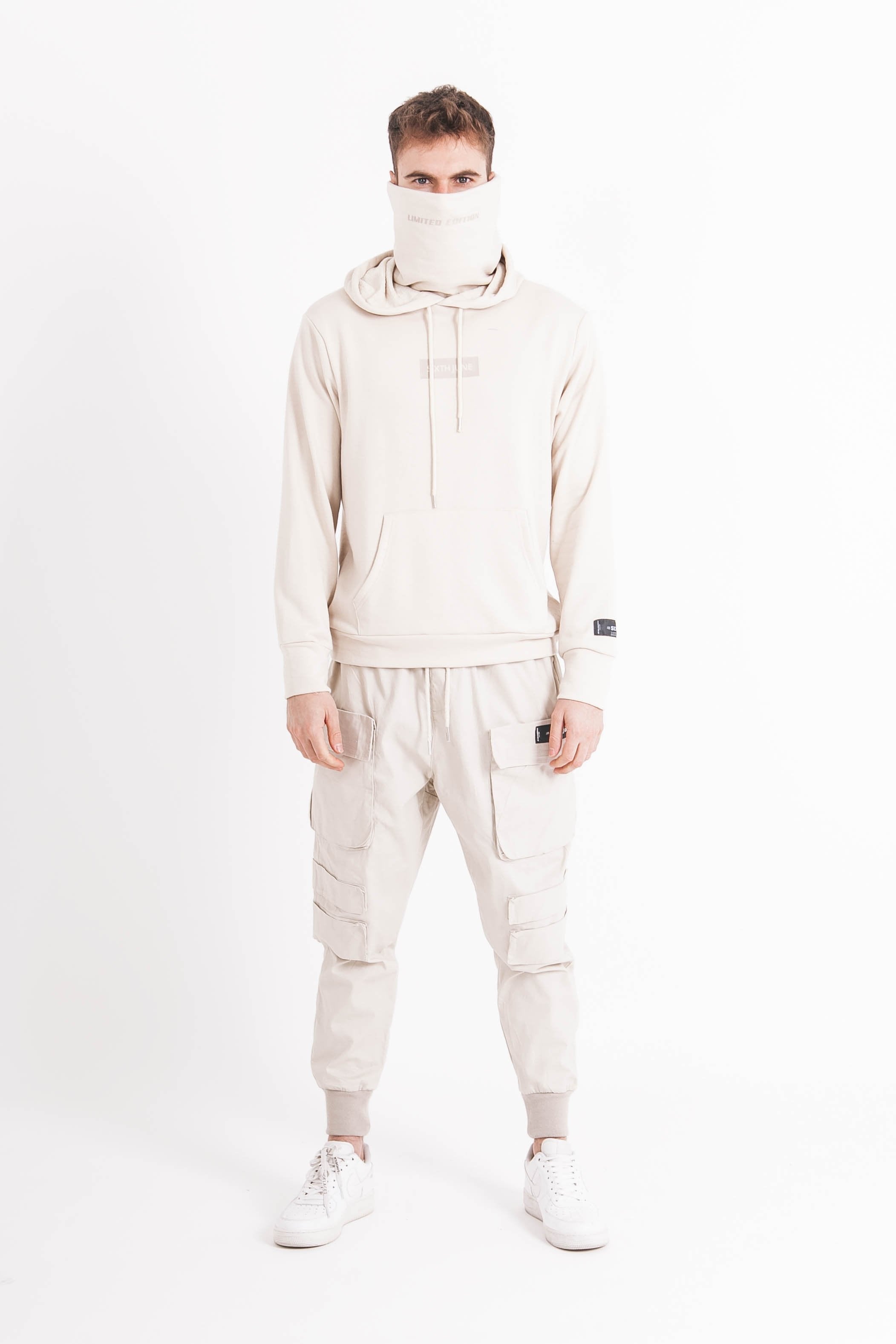 Sixth June - Sweat capuche cache cou intégré Beige clair