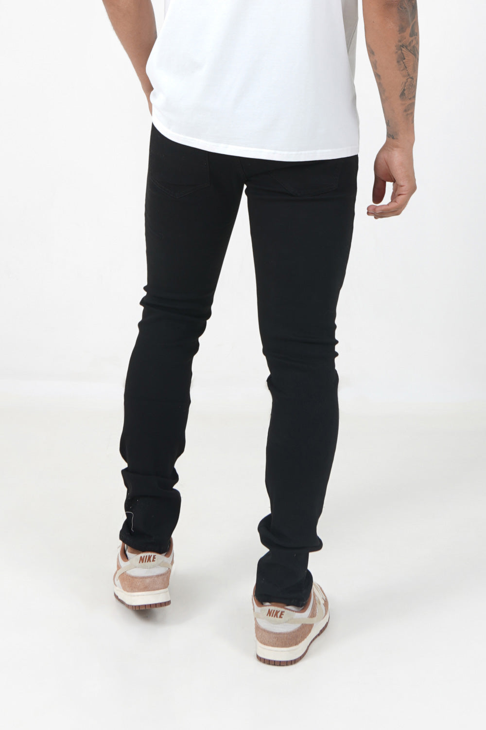 Sixth June - Jean basique uni Sixth June Noir