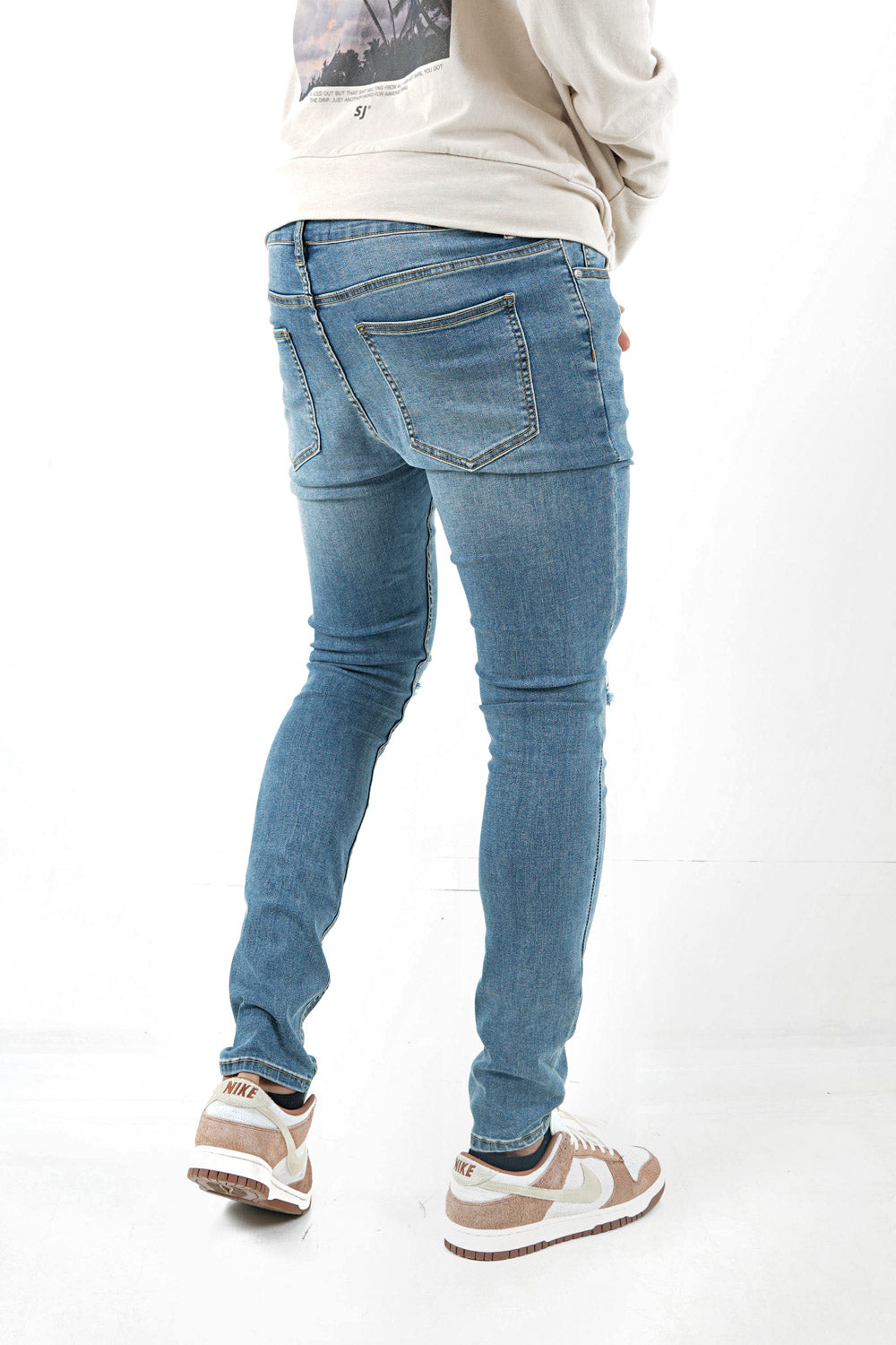 Sixth June - Jean déchirures encre Bleu foncé