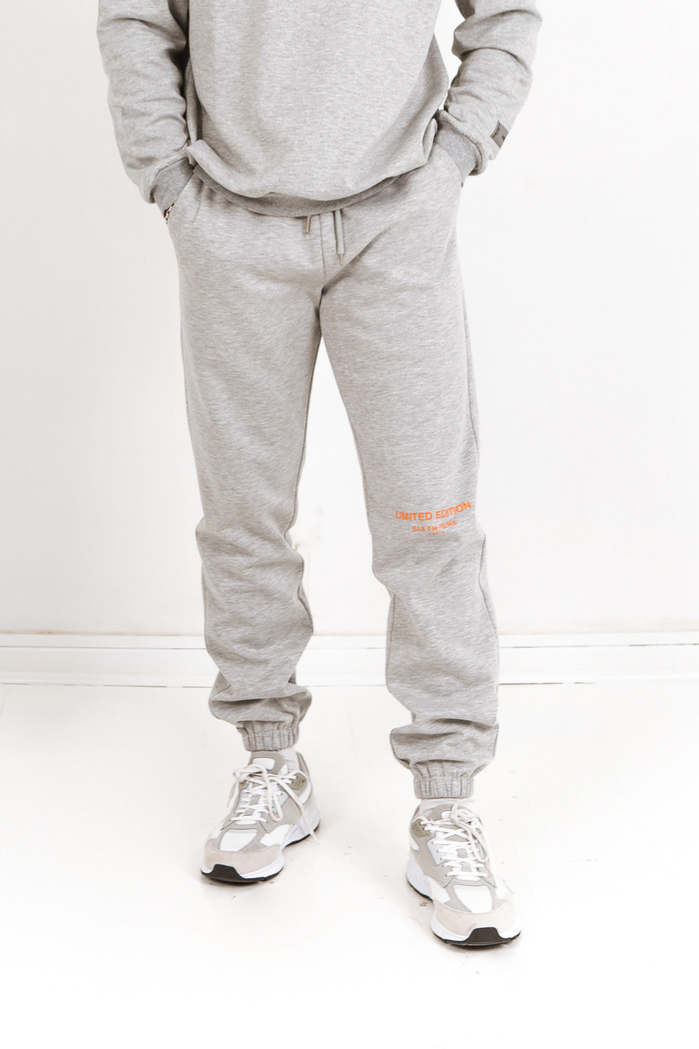 Sixth June - Jogging basique limited edition gris