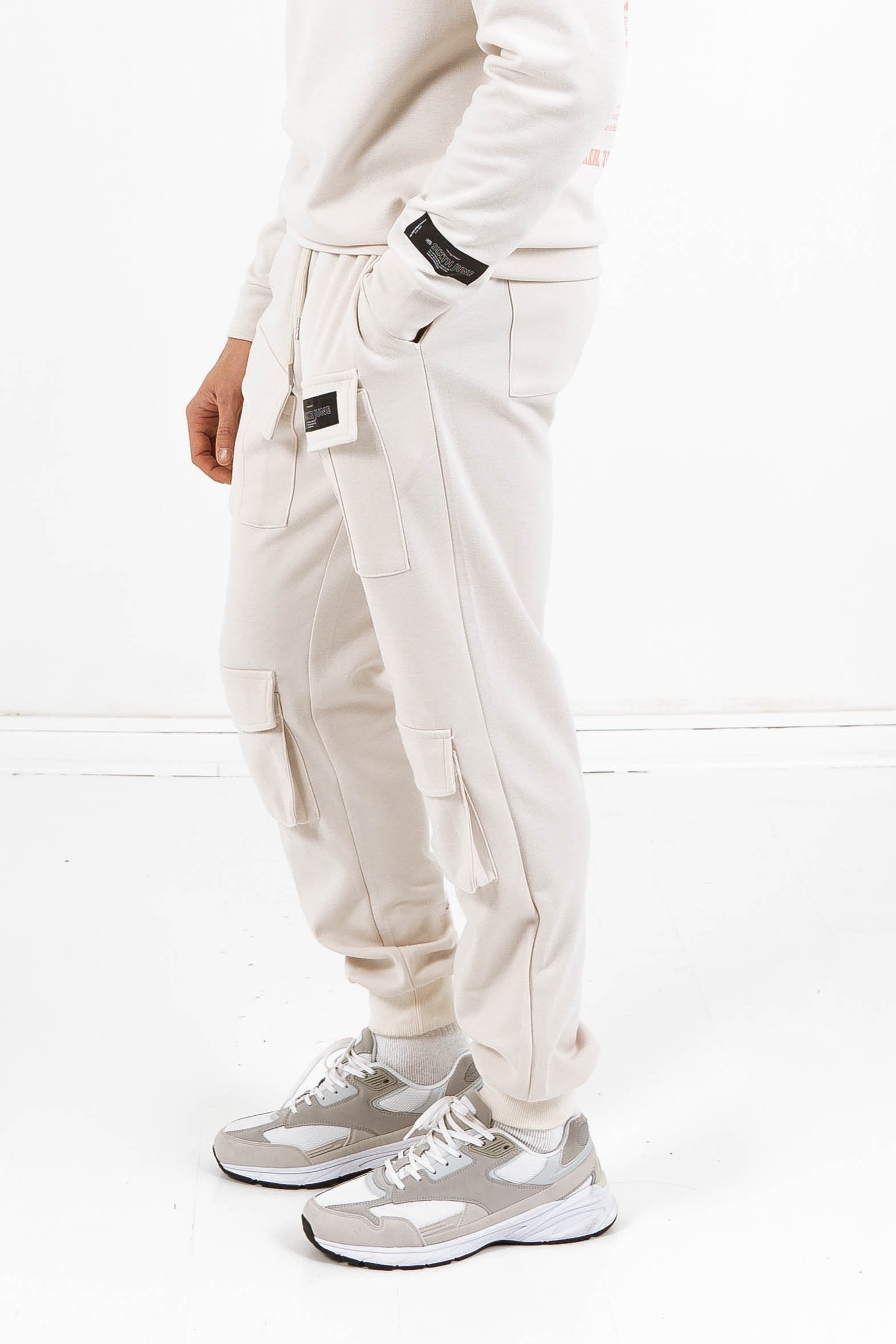 Cargo pockets joggers Beige