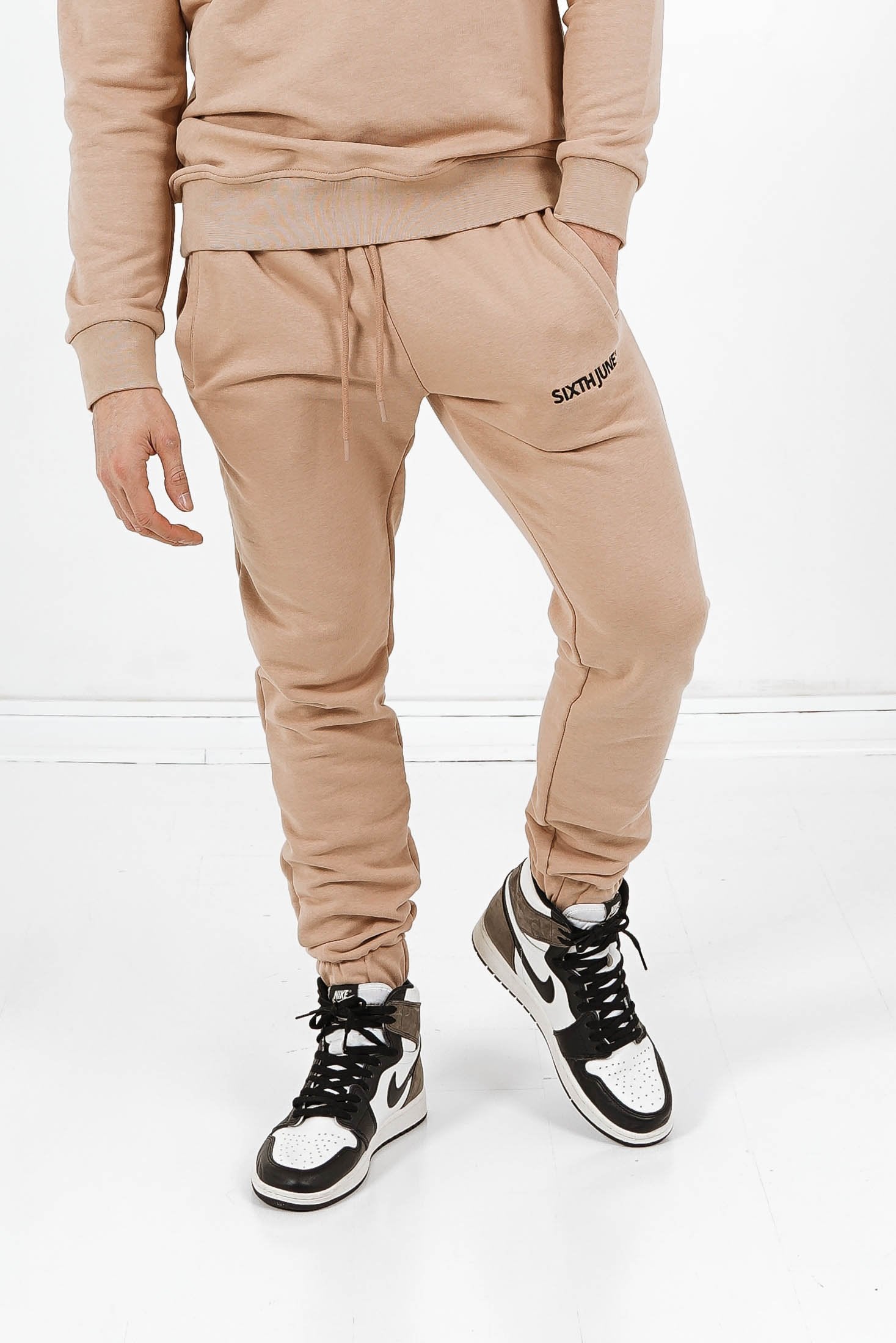 Sixth June - Jogging soft logo brodé Beige