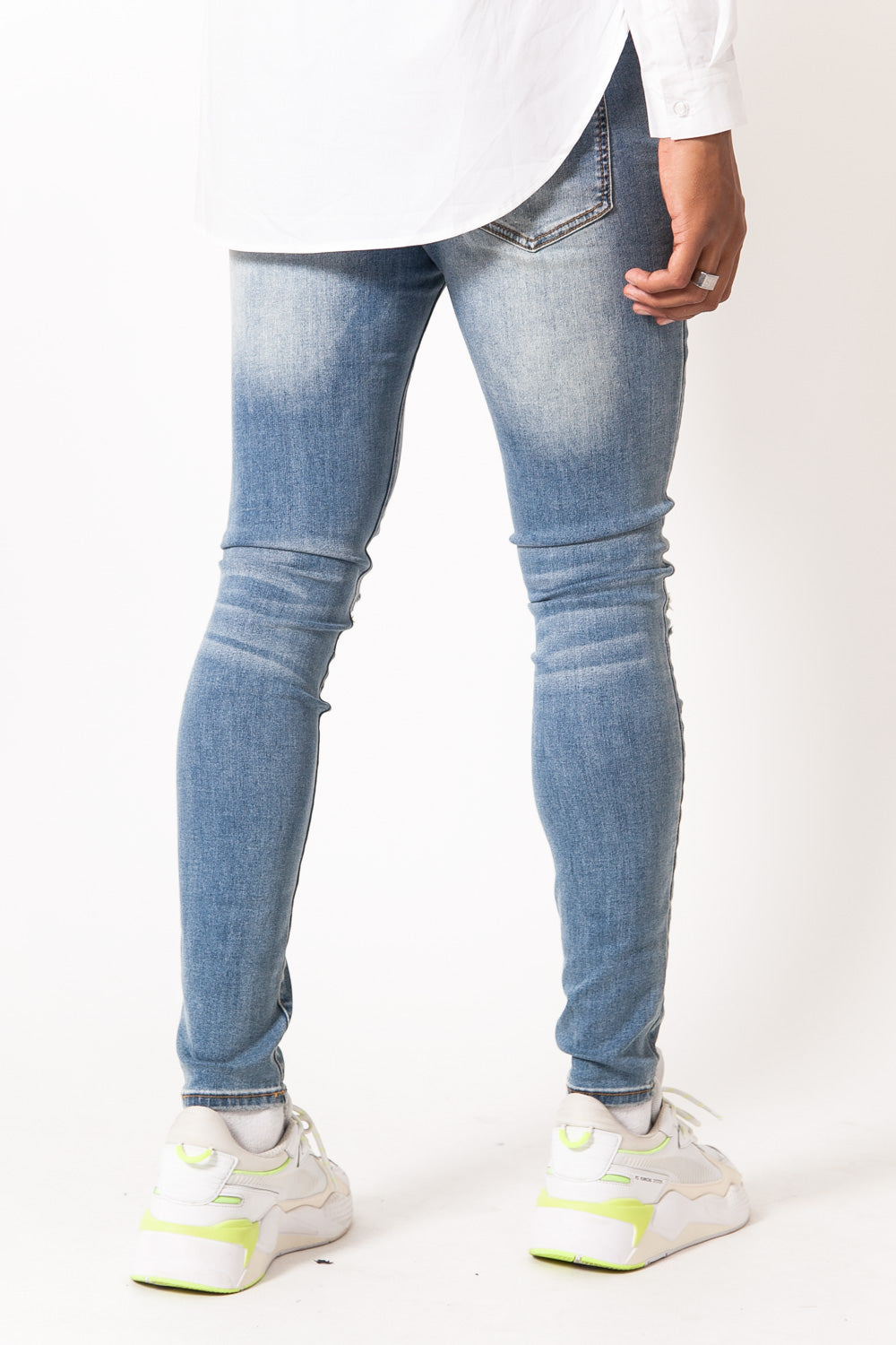 Sixth June - Jean réfléchissant usé bleu