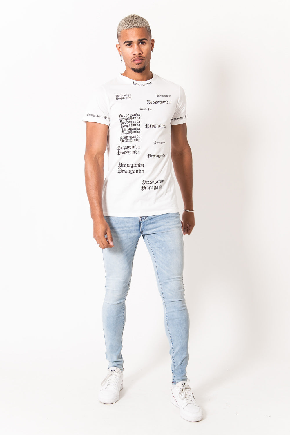 Sixth June - T-shirt imprimé Propaganda gothic blanc