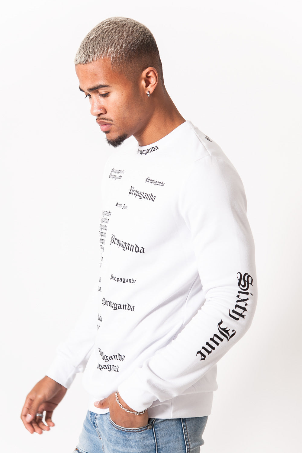 Sixth June - Sweat imprimé propaganda gothic blanc