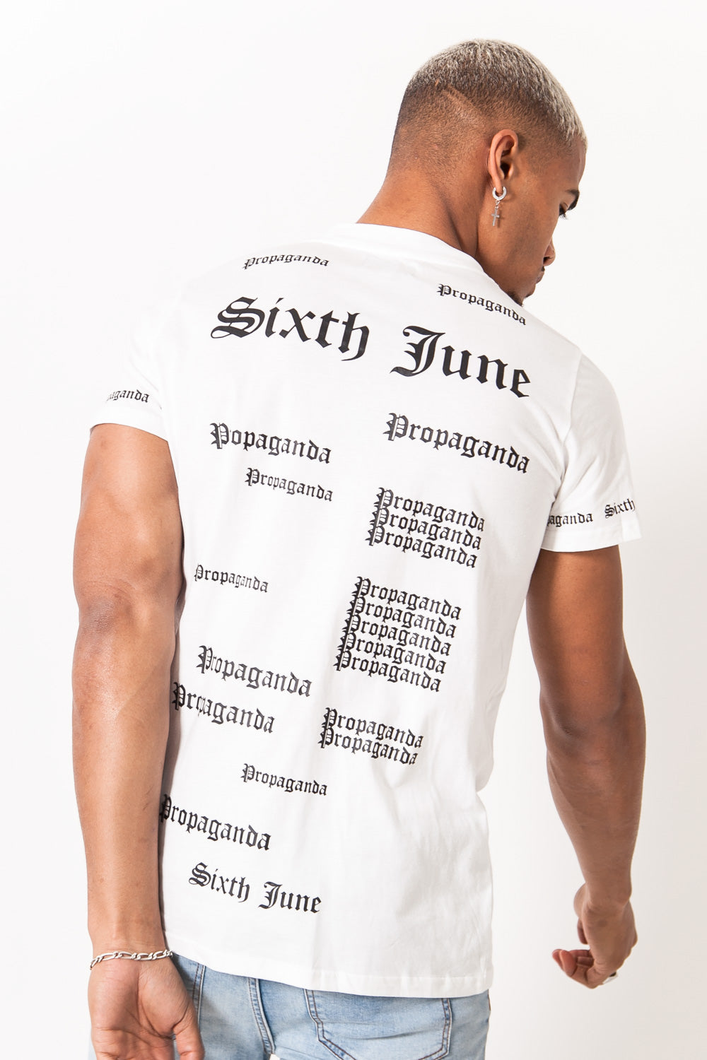 Sixth June - T-shirt imprimé Propaganda gothic blanc