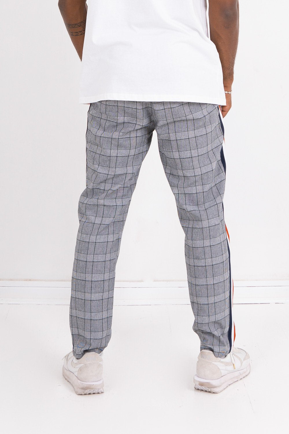 Pantalon Prince de Galles bande tricolore gris