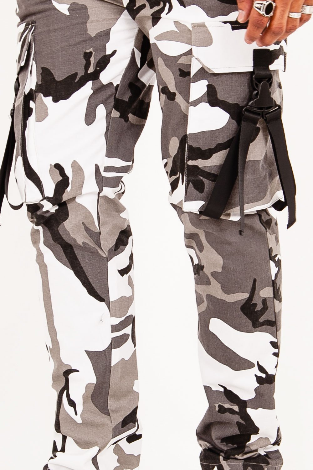 Sixth June - Pantalon camouflage sangles noir