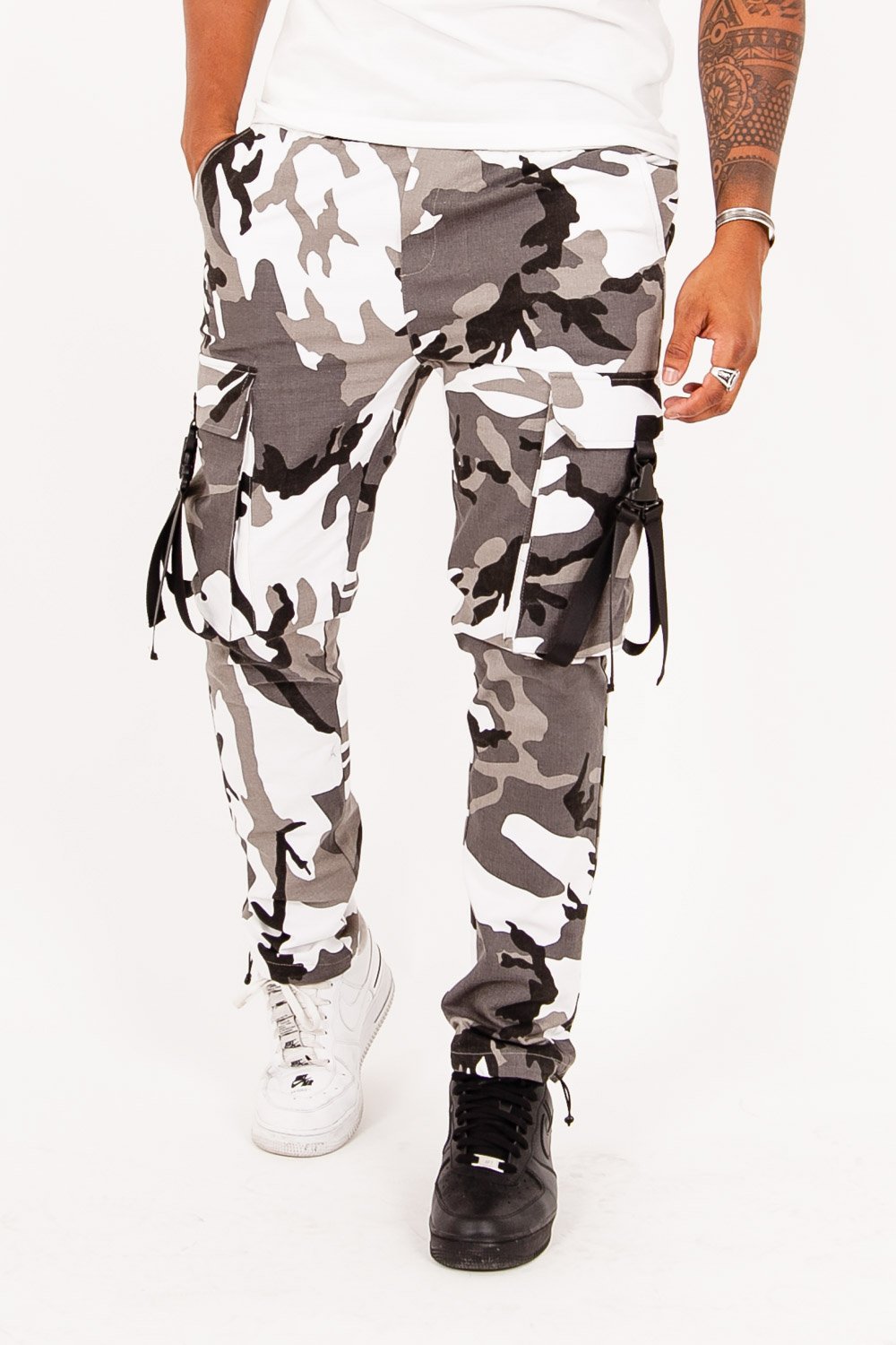 Sixth June - Pantalon camouflage sangles noir