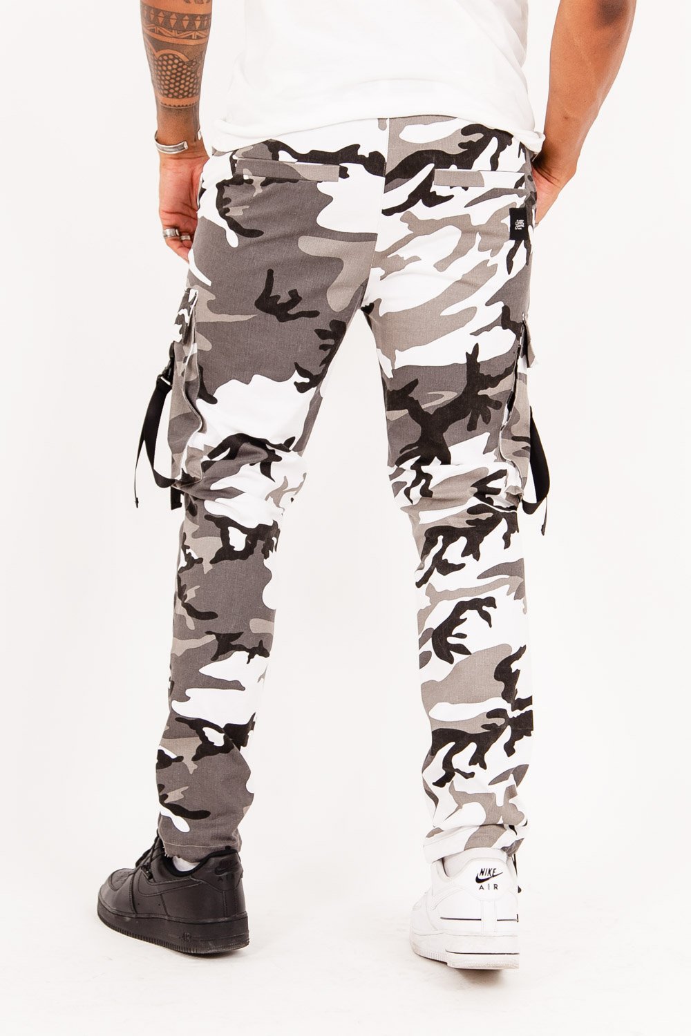 Sixth June - Pantalon camouflage sangles noir