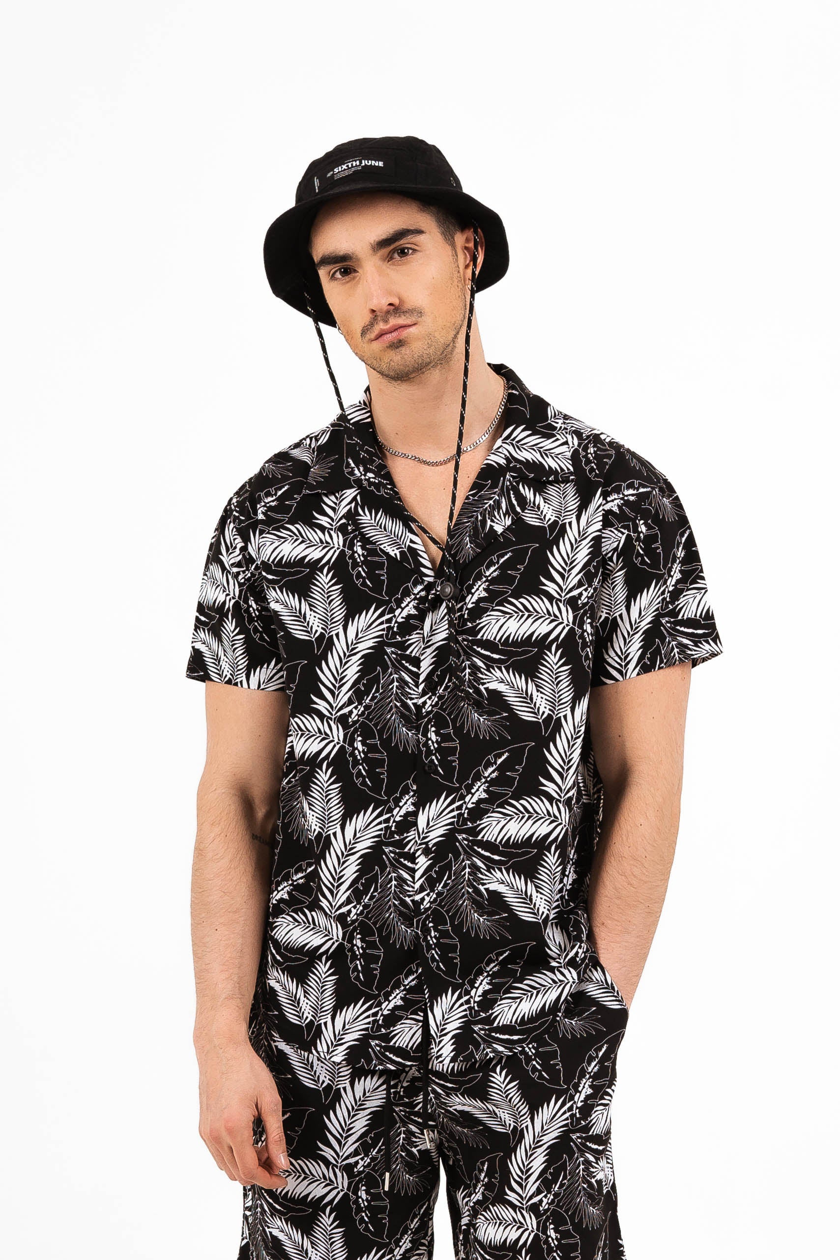 Sixth June - Chemisette tropical décontractée noir