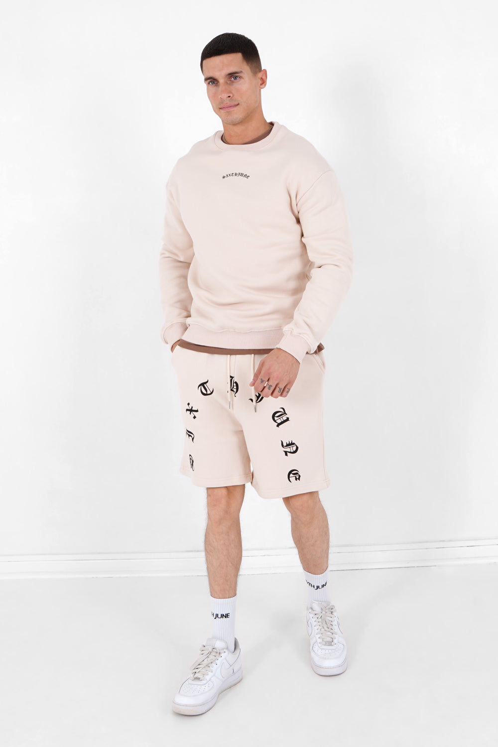 Sixth June - Sweat logo gothique Beige