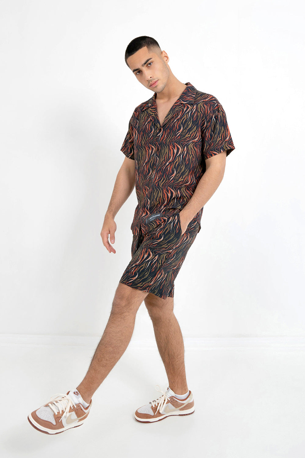 Sixth June - Short savane feuillage Noir