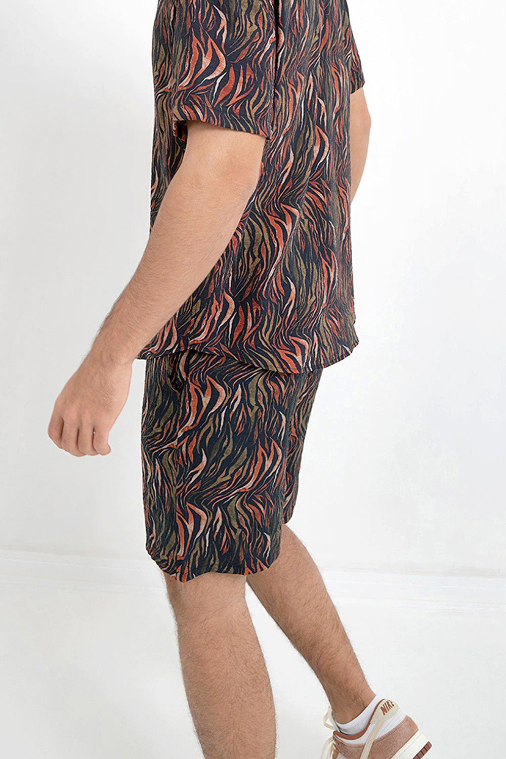 Sixth June - Short savane feuillage Noir