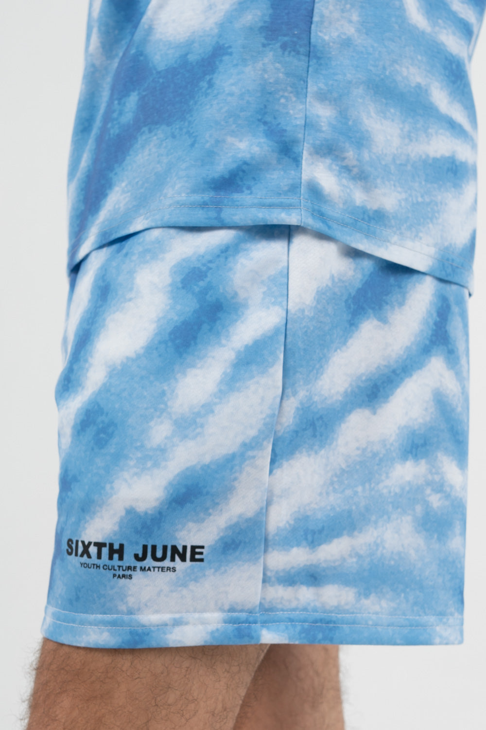 Sixth June - Short tie dye logo Bleu