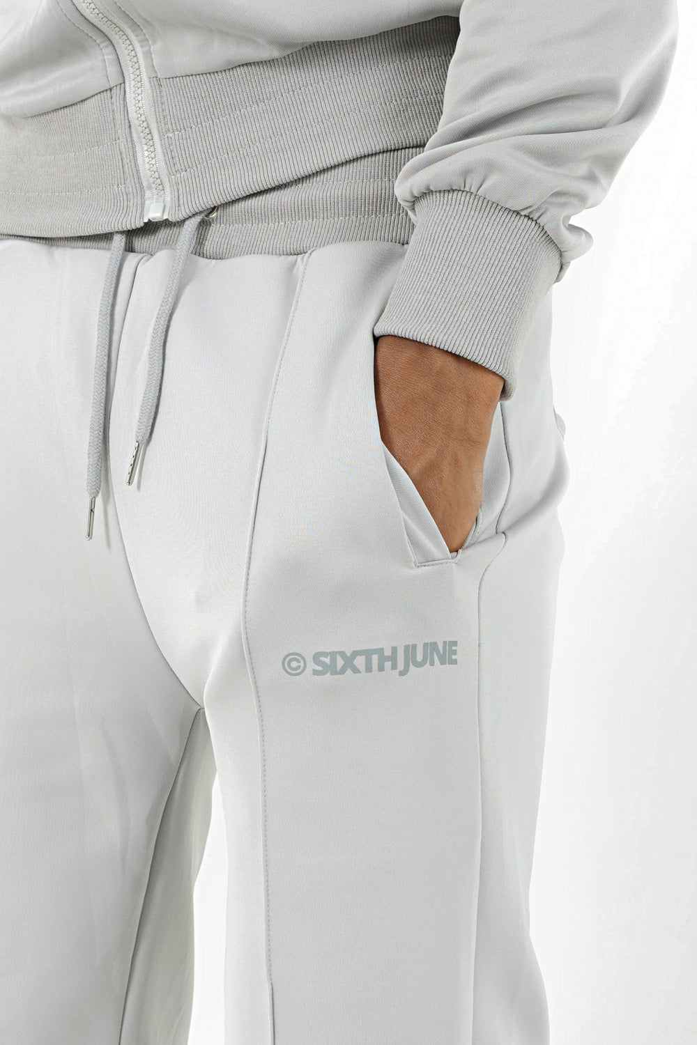 Sixth June - Short sport logo Gris