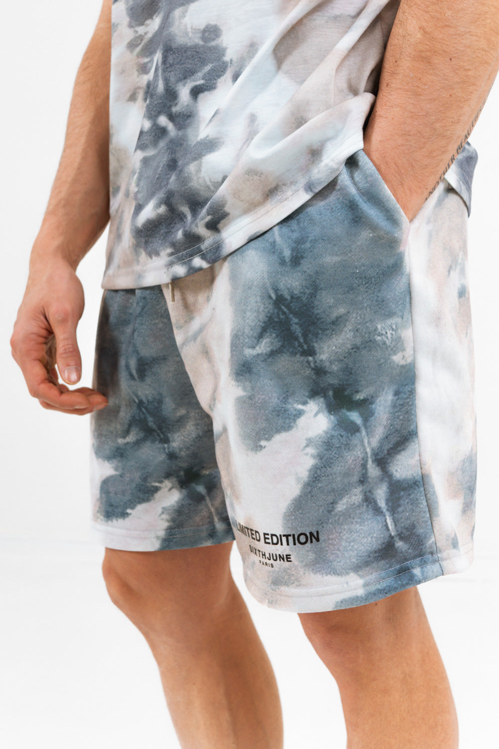 Sixth June - Short limited edition tie dye Bleu clair