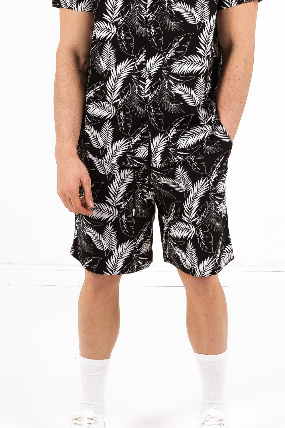 Sixth June - Short tropical décontracté noir