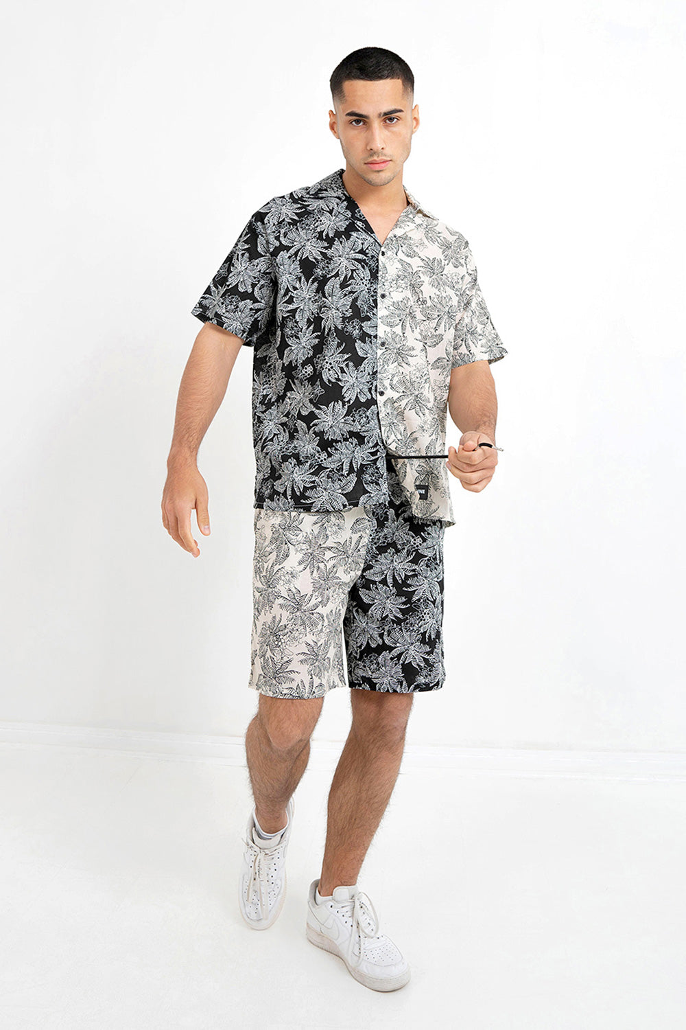 Sixth June - Short tropical bicolore Beige