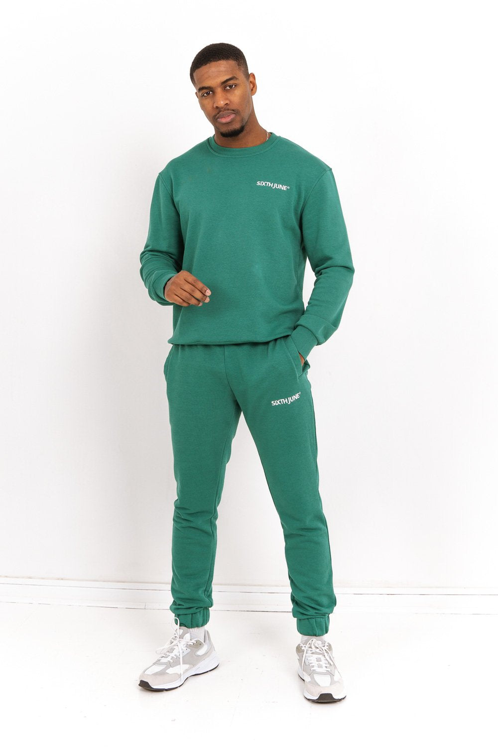 Sixth June - Sweatshirt soft logo brodé Vert foncé