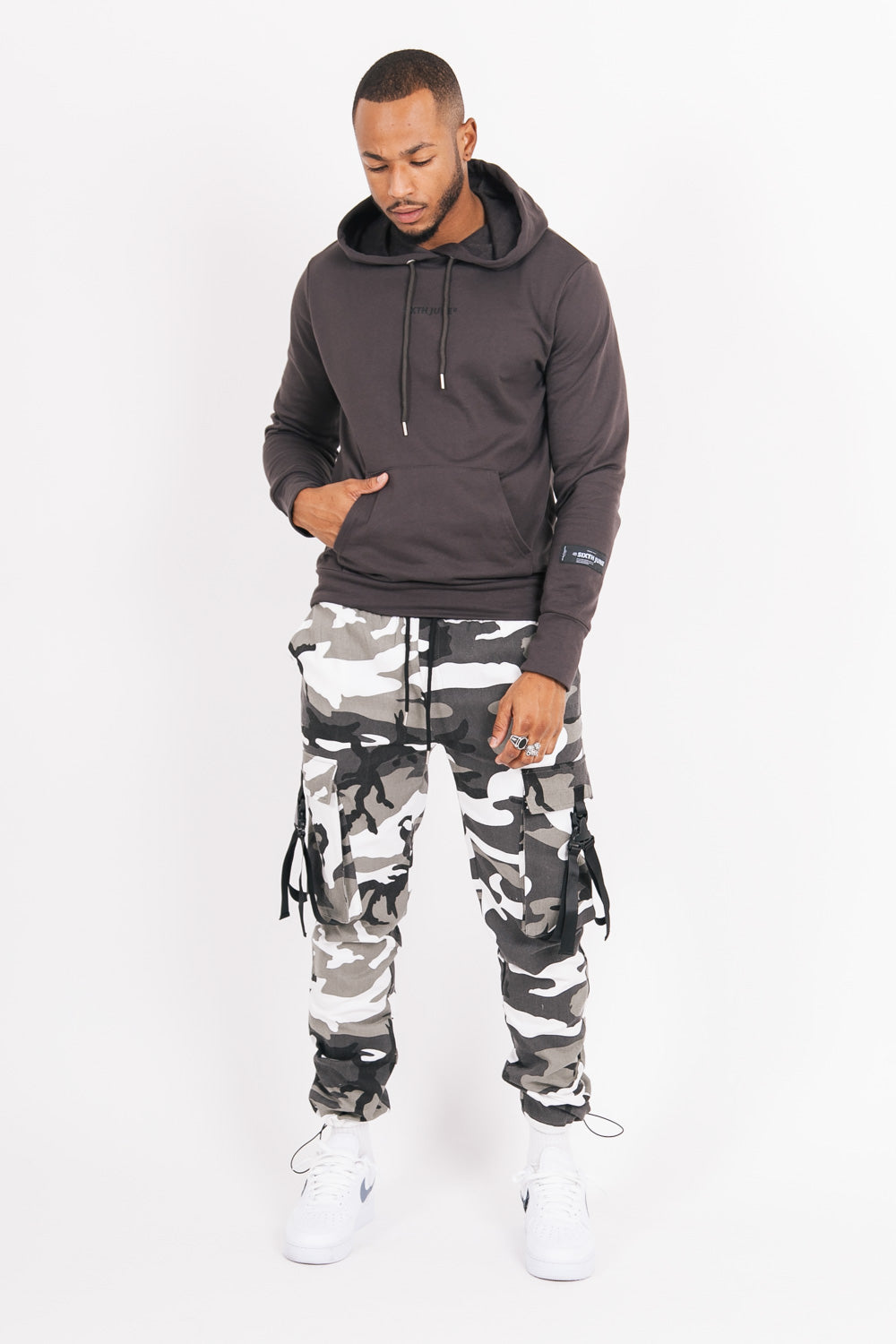 Sixth June - Sweat à capuche basique logo gris foncé