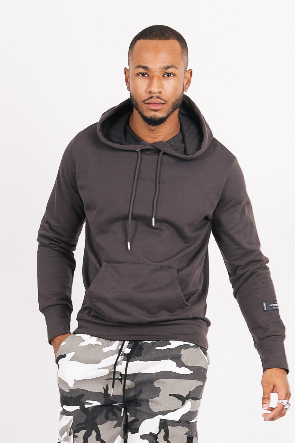 Sixth June - Sweat à capuche basique logo gris foncé