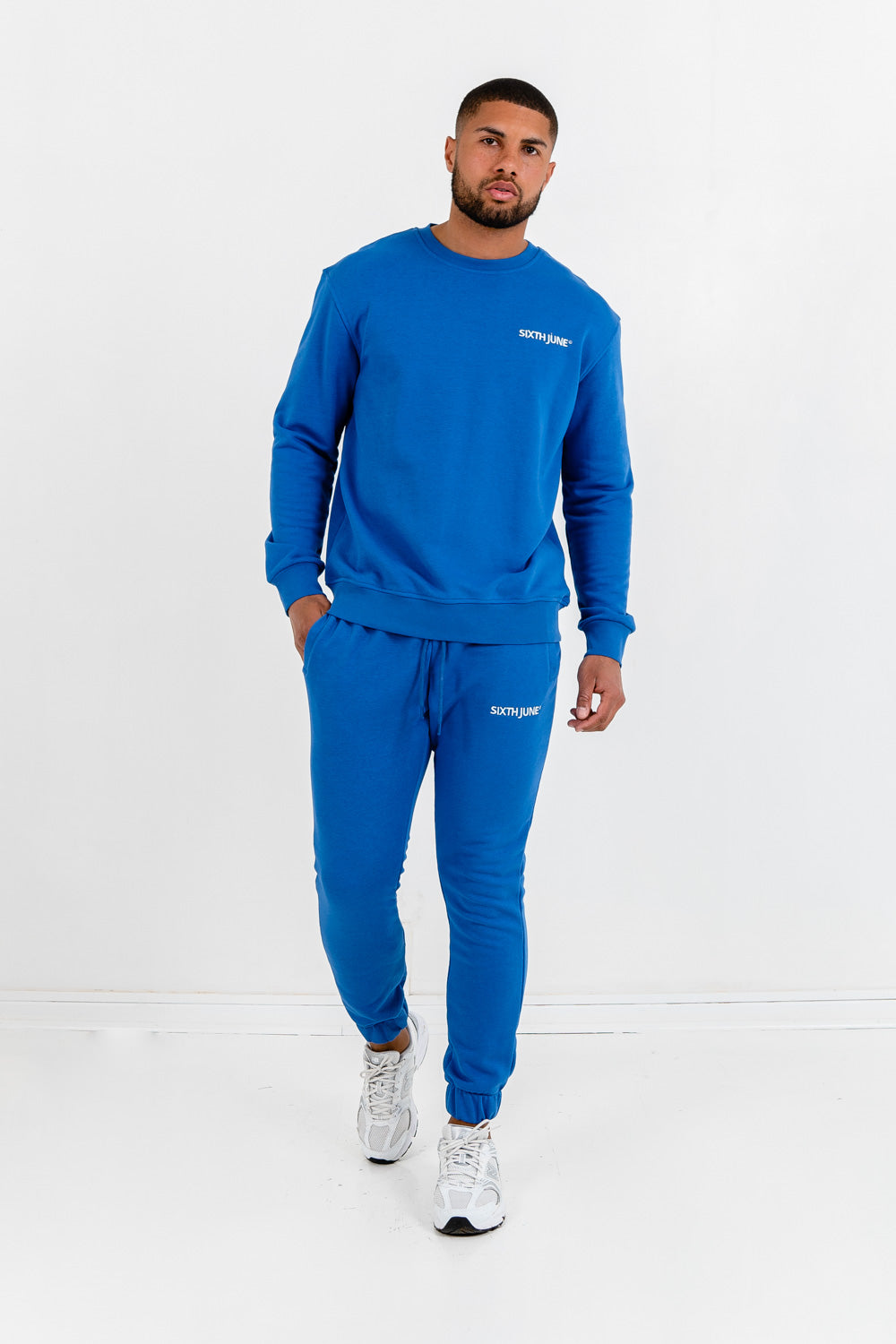 Sixth June - Sweatshirt soft logo brodé Bleu foncé