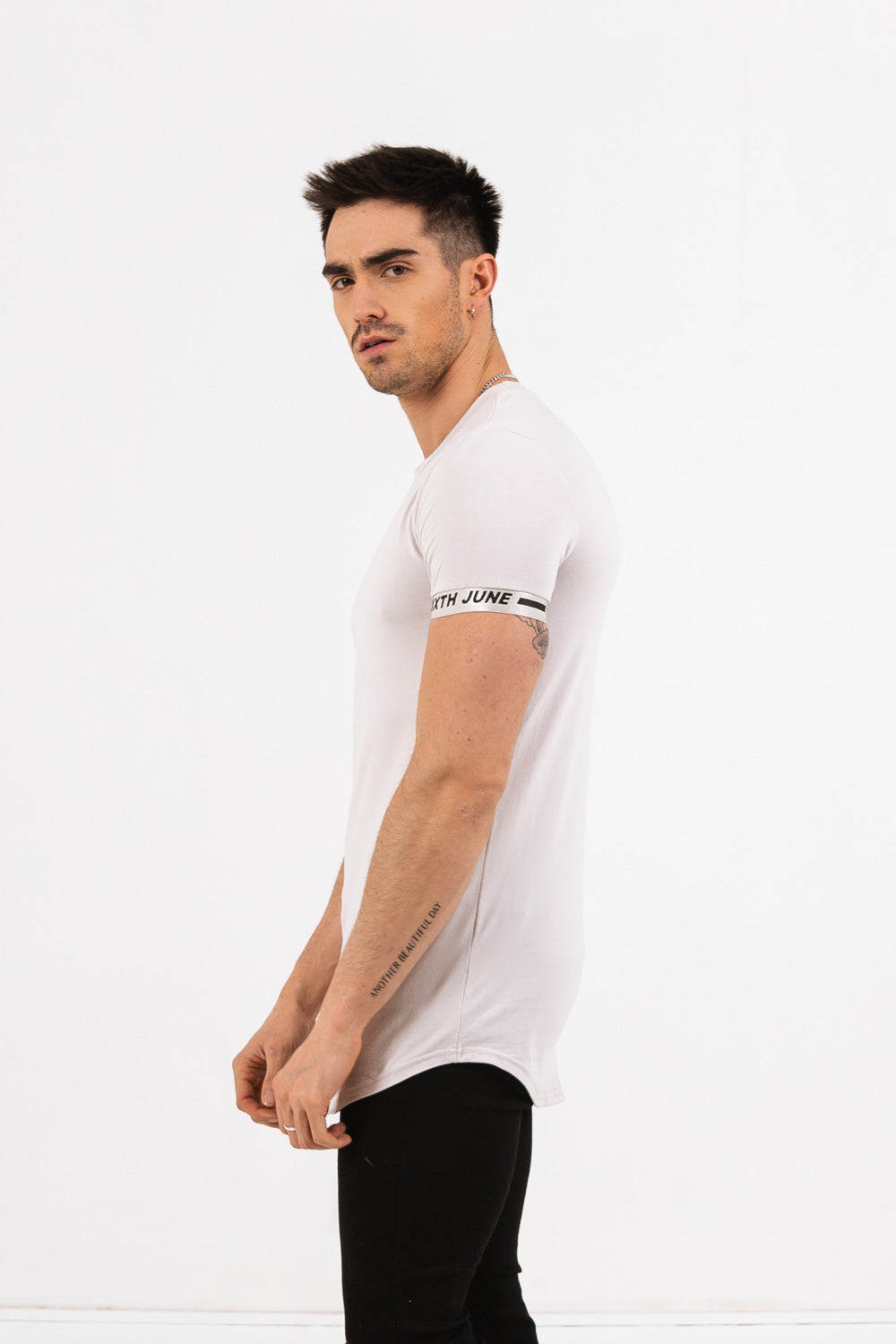 Sixth June - T-shirt logo coton manche taupe