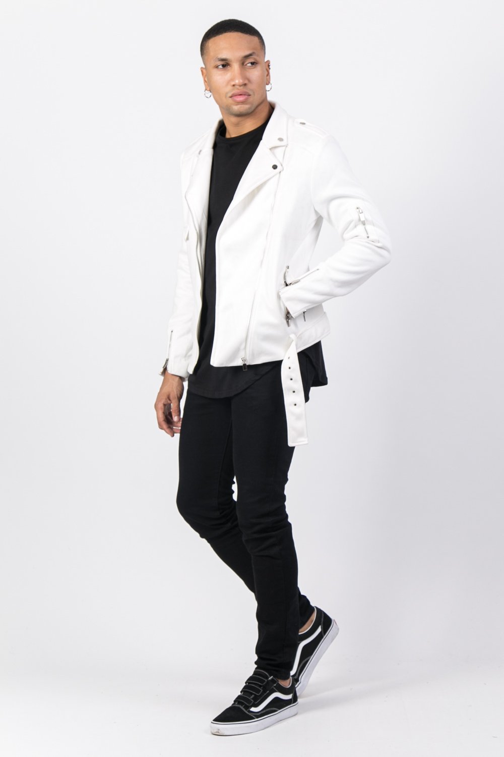 Weiße Wildlederjacke mit Reißverschluss