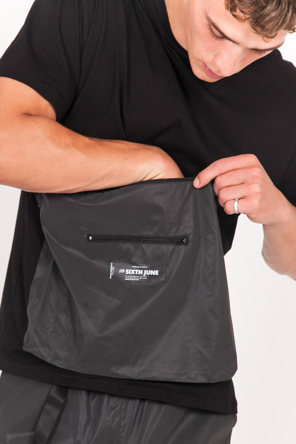 Sixth June - T-shirt réfléchissant grande poche noir