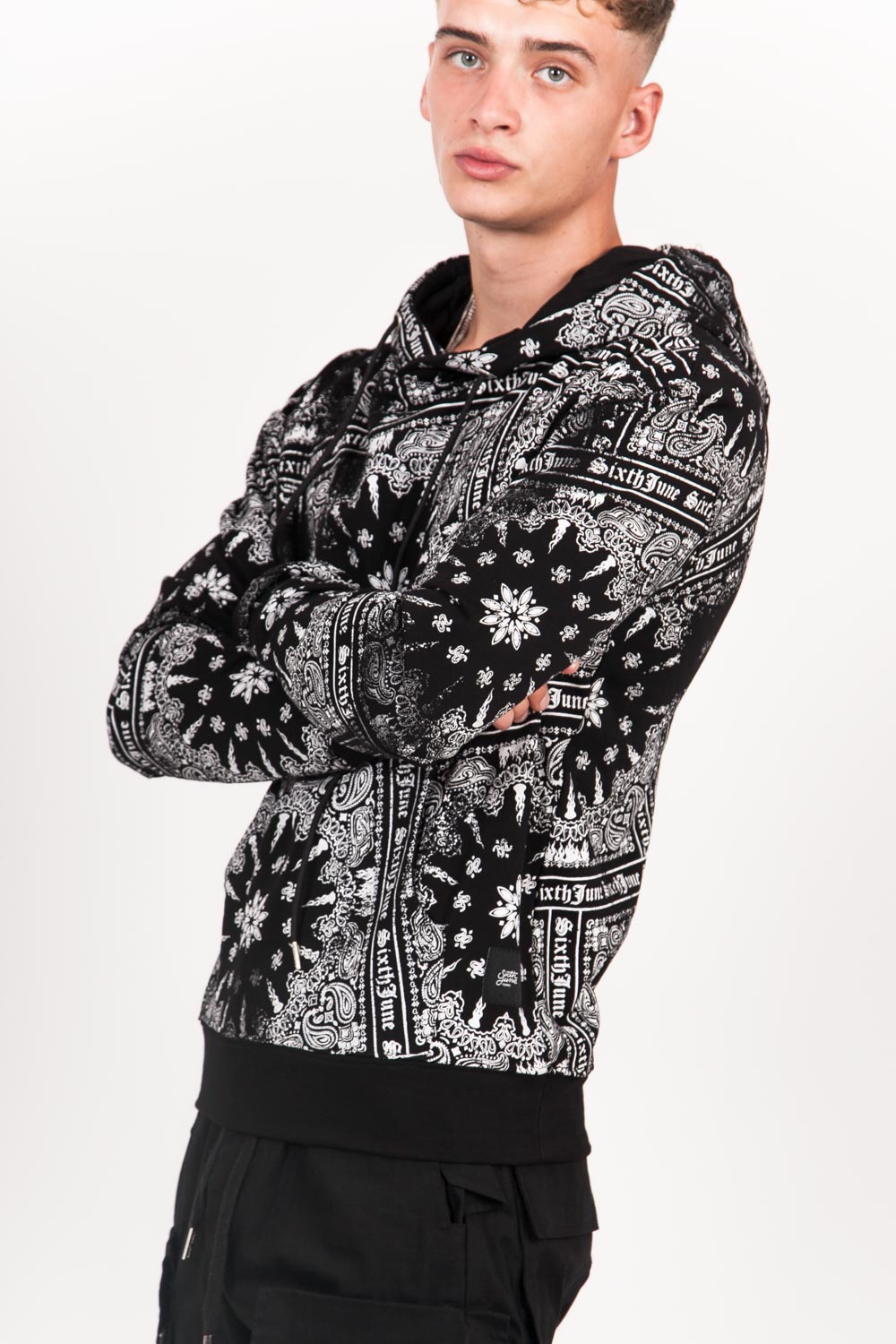 Sixth June - Sweat capuche all over bandana Sixth June noir