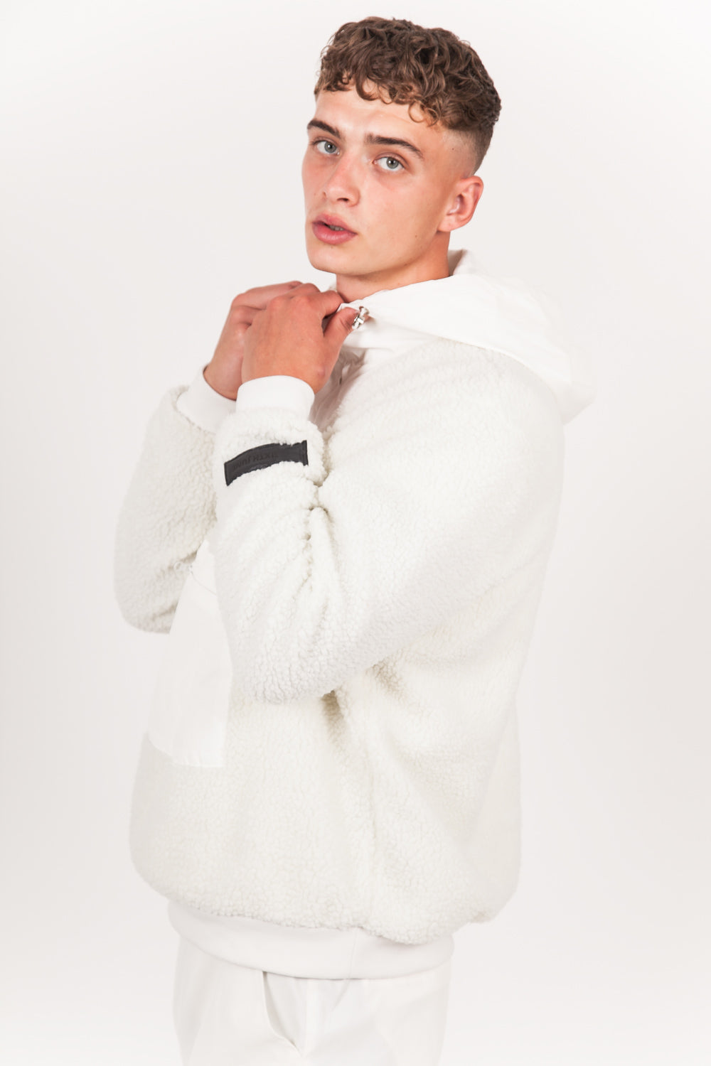 Sixth June - Sweat sherpa poche réfléchissante blanc cassé