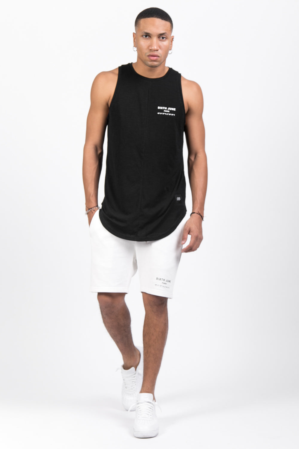 Sixth June - Short Paris GPS blanc