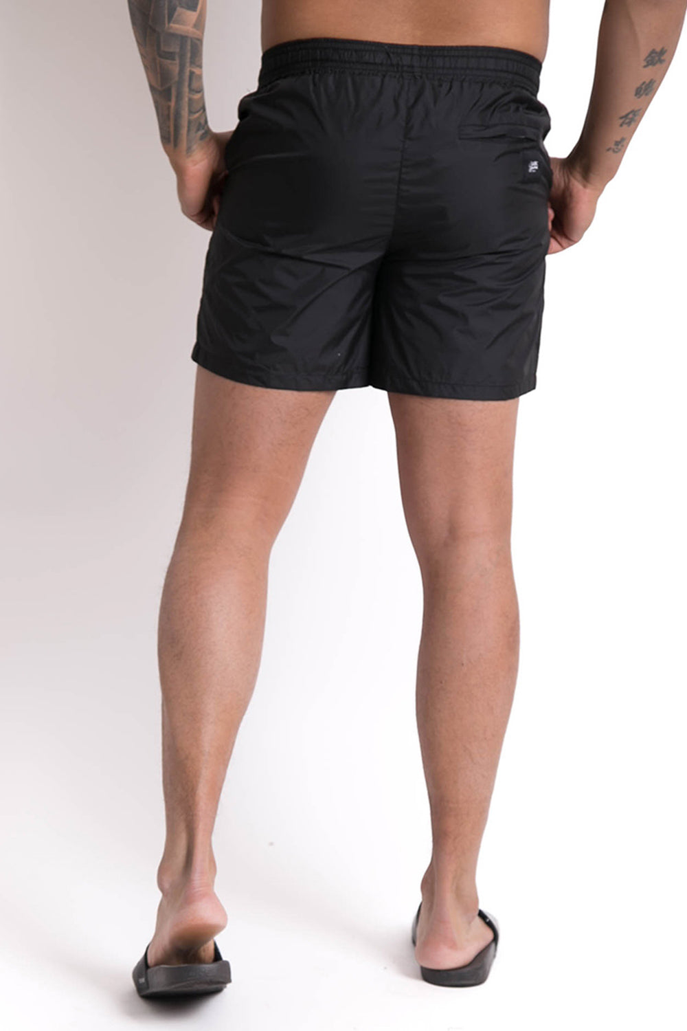 Sixth June - Maillot de bain broderie roses Sixth June noir.