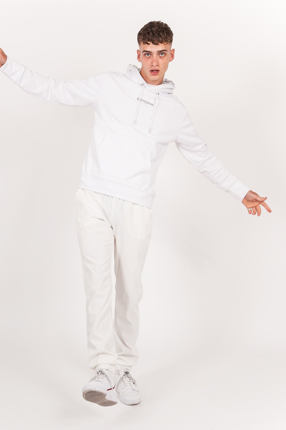 Sixth June - Sweat capuche aluminium blanc