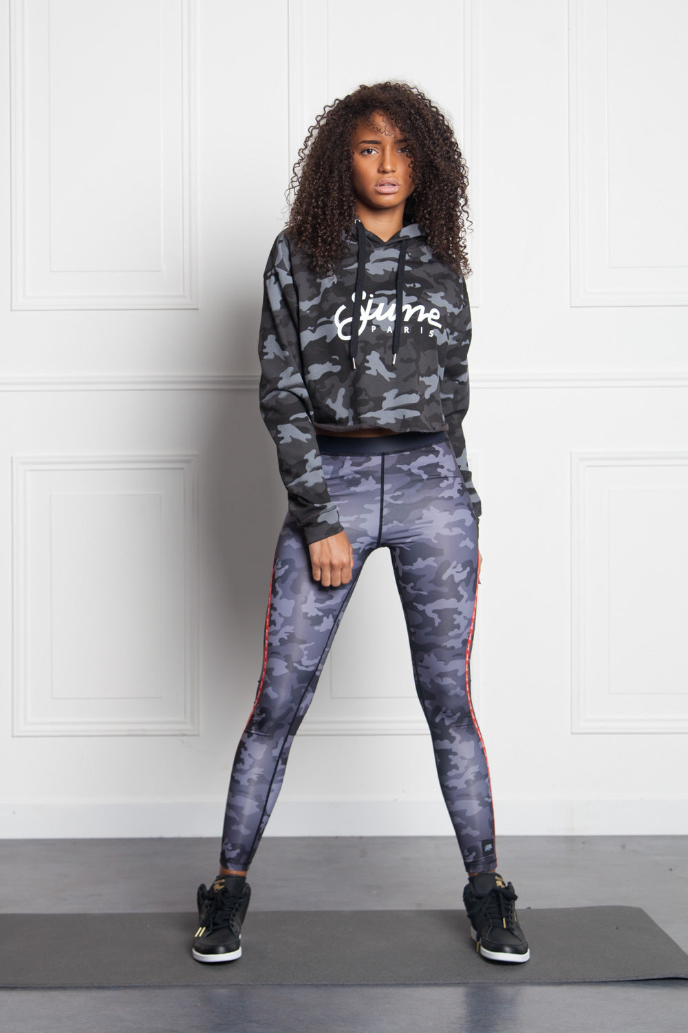 Sixth June - Sweat capuche court camouflage Sport noir W2385VSW